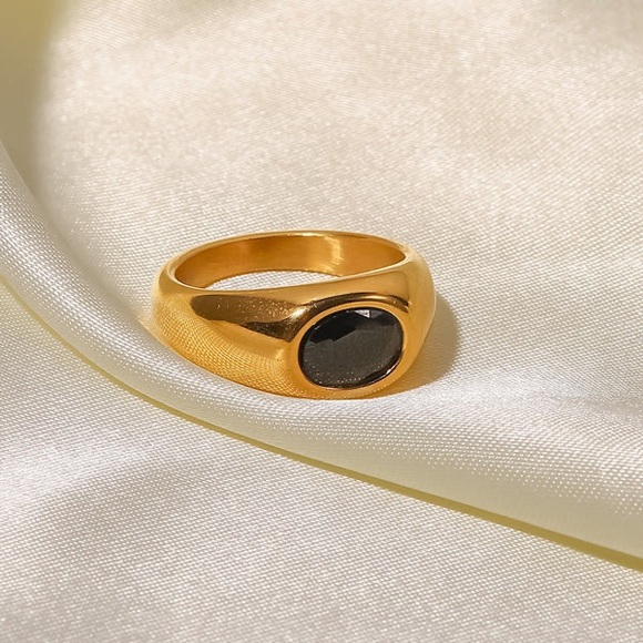 18K Gold Plated Signet Ring*Black Cubic Zirconia Zircon Crystal*JD - Picture 6 of 10
